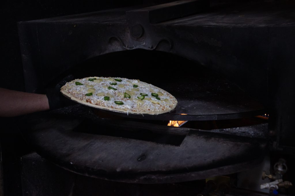 Pizza oven
